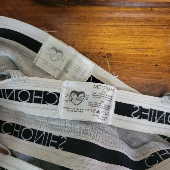 Chonies size medium ribbed gray bra and panties set - Picture 8 of 8